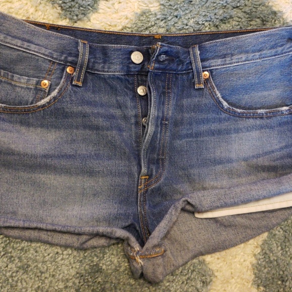 LEVI'S 501 HIGH WAISTED BUTTONFLY DENIM SHORTS - Picture 4 of 4